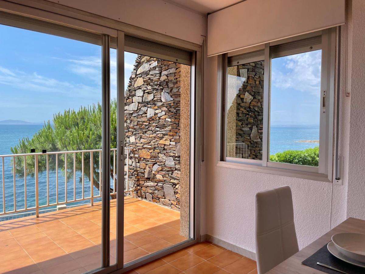 Luminoso Apartamento Frente Al Mar Con Piscina Росес Екстериор снимка