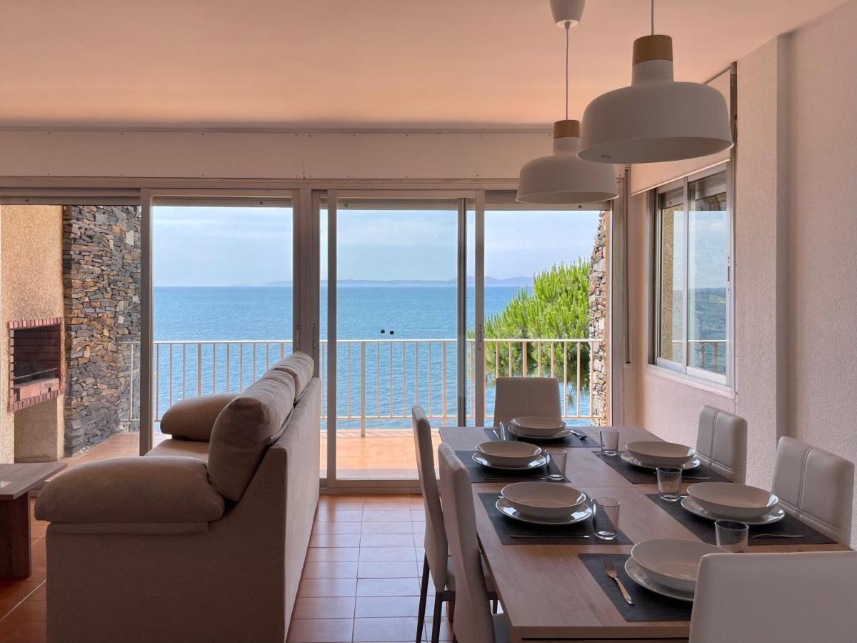 Luminoso Apartamento Frente Al Mar Con Piscina Росес Екстериор снимка
