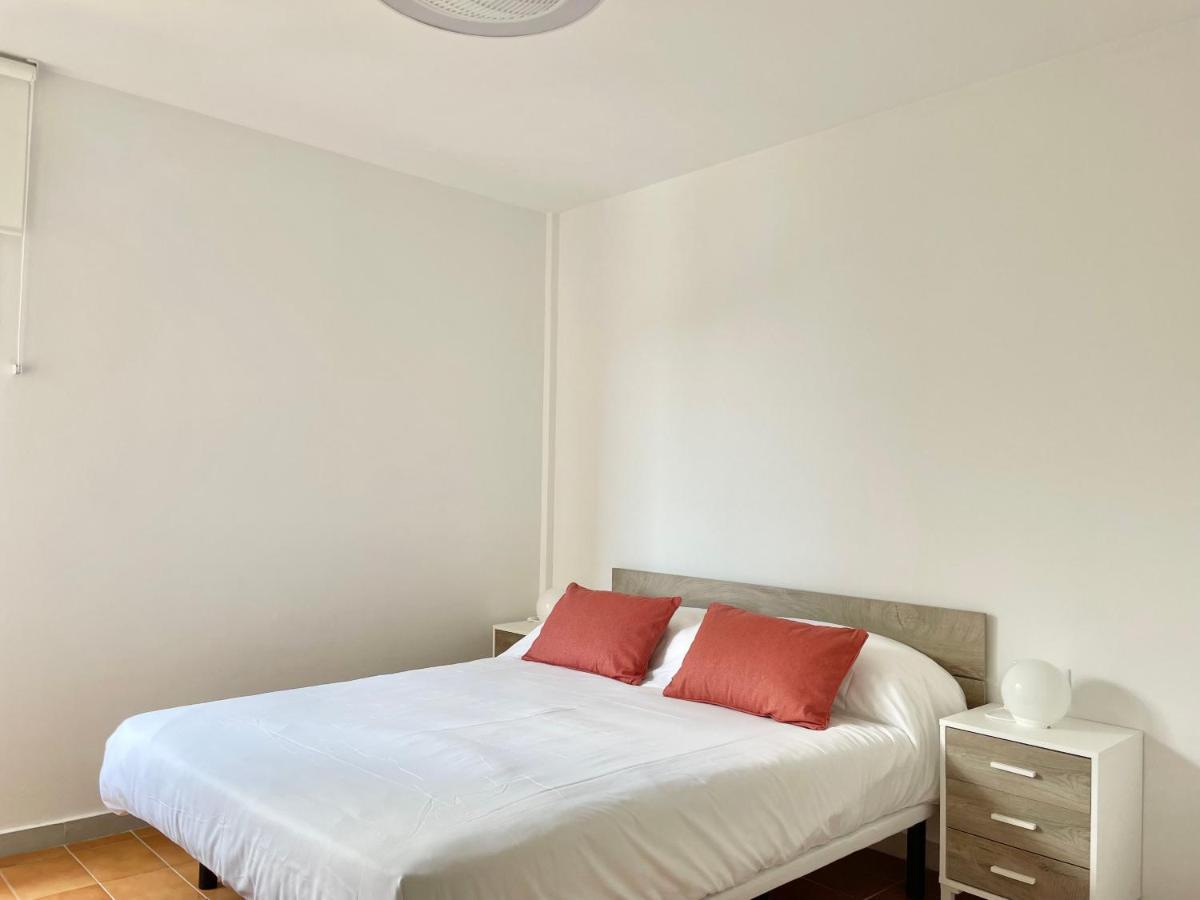 Luminoso Apartamento Frente Al Mar Con Piscina Росес Екстериор снимка